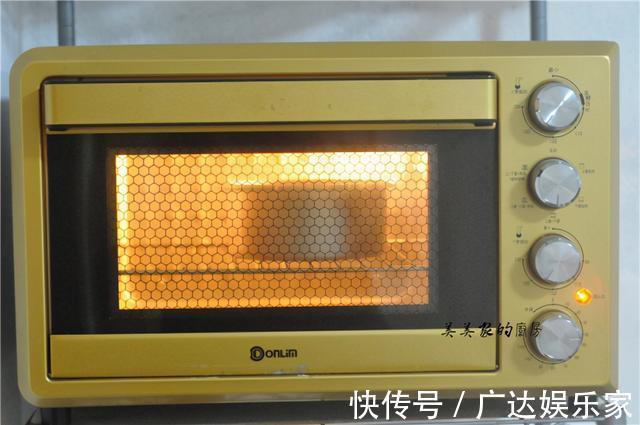 三无|减肥季,爱上了这款“三无”蛋糕!0油0糖0面粉,低脂又好吃