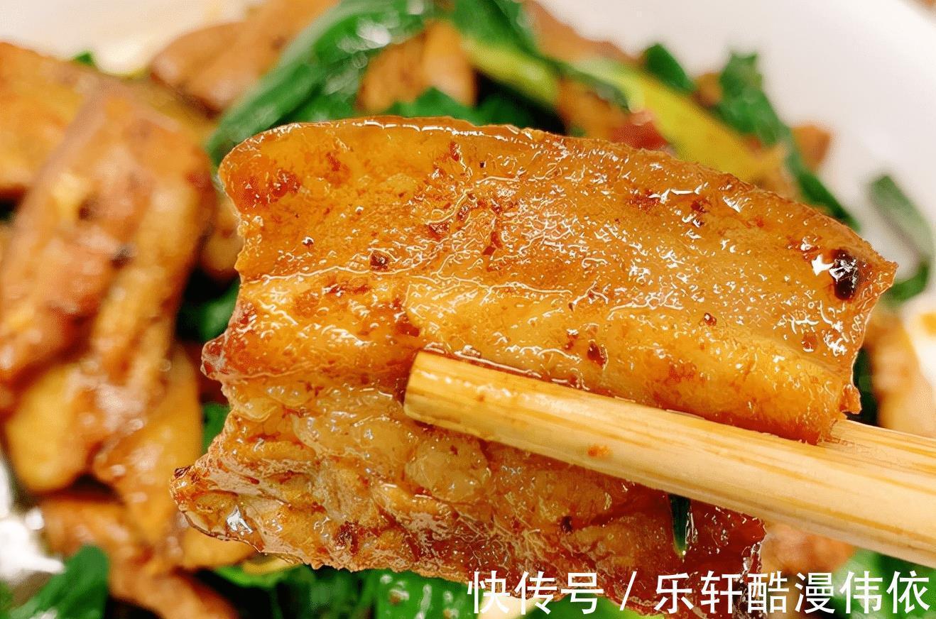 四川回锅肉的正宗做法,牢记3个关键步骤,浓香可口,太费米饭了