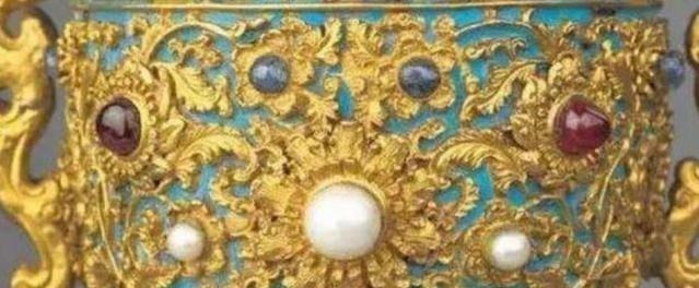 古代$古代皇帝的衣服如何清洗网友大呼贫穷限制了我的想象力!