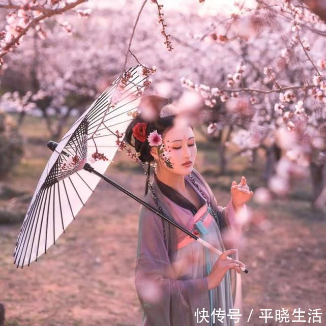 亮度 别人穿汉服像“卖家秀”,你穿汉服却像“买家秀”原因出在这里