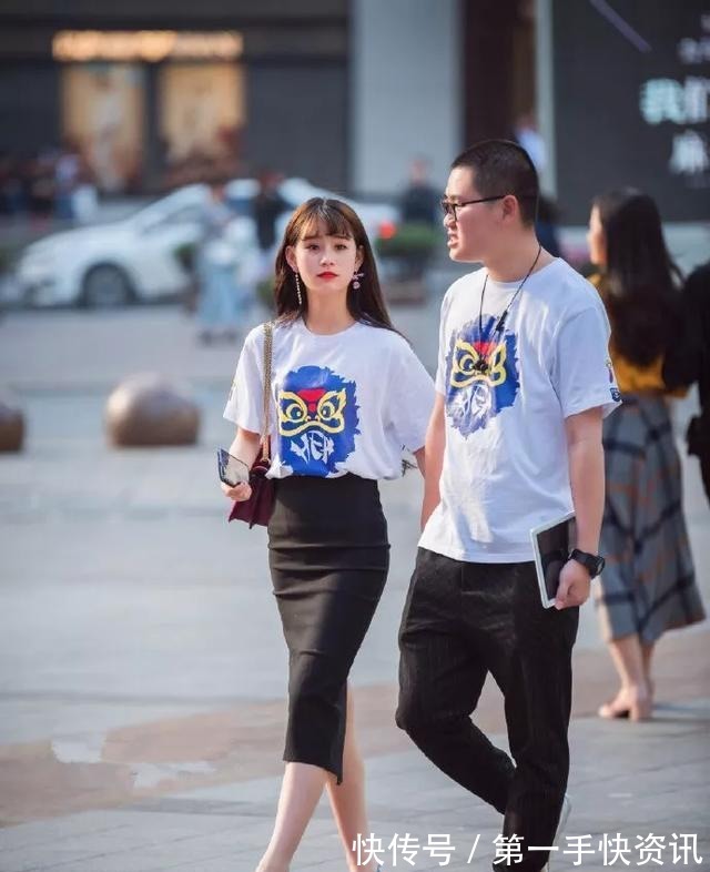 搭配|高跟鞋更能凸显女性魅力，飘逸的长裙搭配高跟鞋，美得不可方物