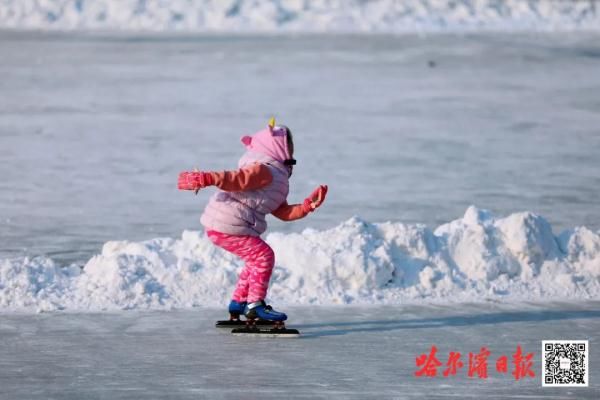 冰场|这里的免费冰场 开滑了！