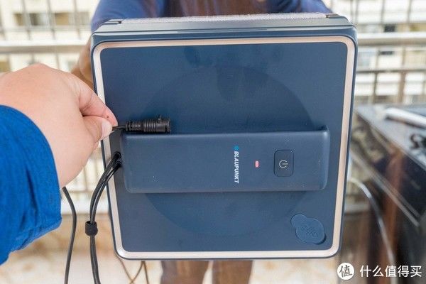 清洁|不伤玻璃,高效清洁不留痕,蓝宝擦窗机器人体验