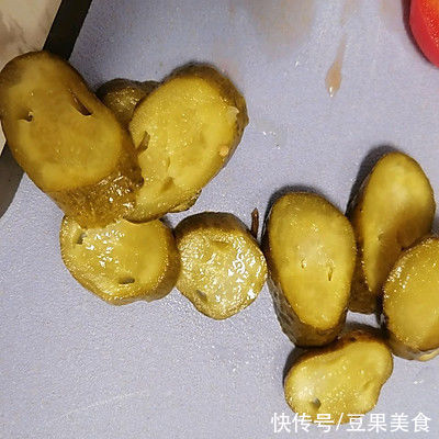 做法|10万豆友收藏的美式牛肉汉堡做法，你还不会做？