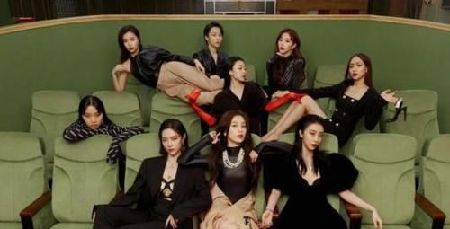 杨丞琳追星Lisa，意外暴露《青你3》导师阵容，节目组：小丑是我自己？