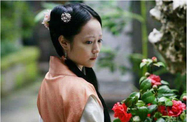 娇杏#“这个妹妹我曾见过”,《红楼梦》说这话的除贾宝玉,还有一人