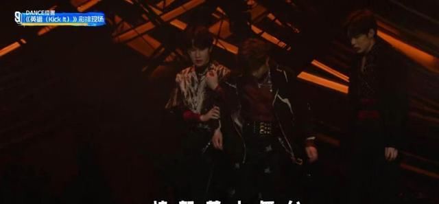 “青3”余景天练习扭伤吓到LISA！公演完美表现获小莎点赞！