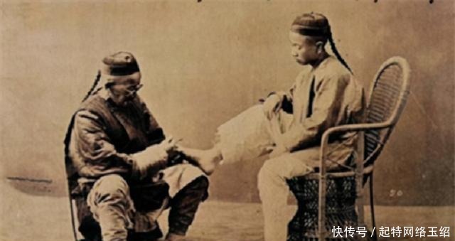 鲁可水:专业修脚30年,顺便收集脚皮作画,一幅卖出20万