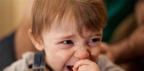 家长|父母常挂嘴边的逗笑,这3句话伤娃最深,取悦了家长却伤害了孩子