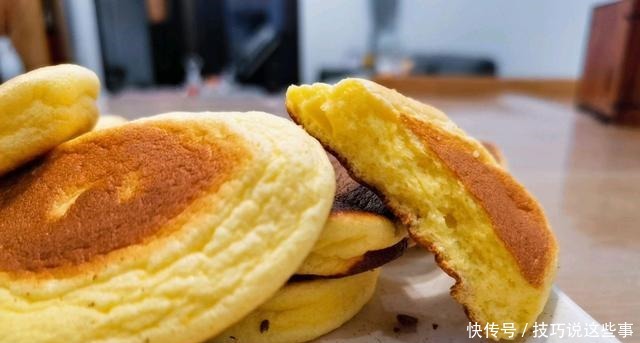 在家也能做的松软小蛋糕,只需一口锅三种材料,无添加柔软喷香