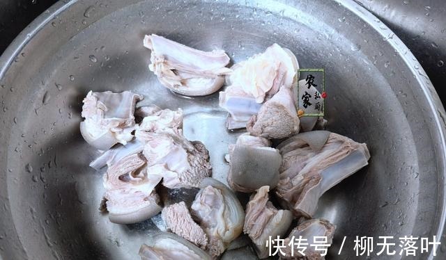 吃羊肉还怕膻味吗推荐你试试这吃法，好吃没膻味，一只羊不够吃！