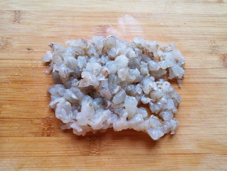 冬天吃饺子不要错过这个馅的,鲜香可口,咬一口就停不下来了