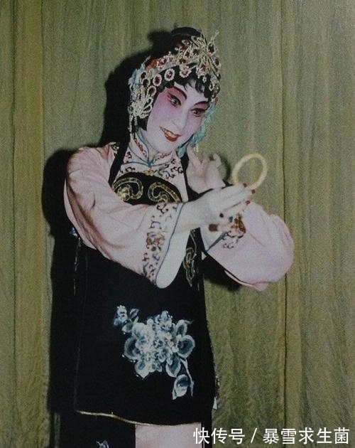 周信芳&这四位京剧杂家虽杂但都是神仙:宋宝罗、李慧芳、小王桂卿、童芷苓