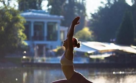 体质|无论多少岁,若身体还有以下4种行为,或许你就是长寿体质!