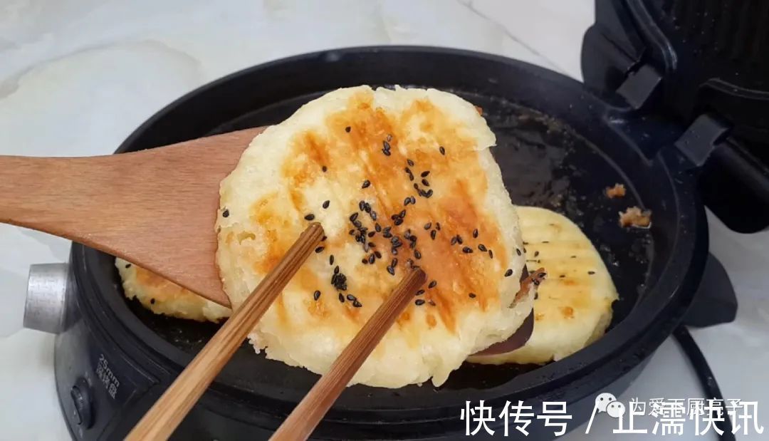 香酥|家常小糖饼的做法,教你配方比例,个个香酥又掉渣,真的太好吃了