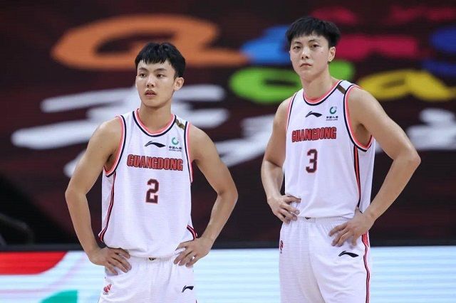 任骏飞|合砍46分7助攻6篮板！广东帮又打疯了，潮水退去杜锋才是真神