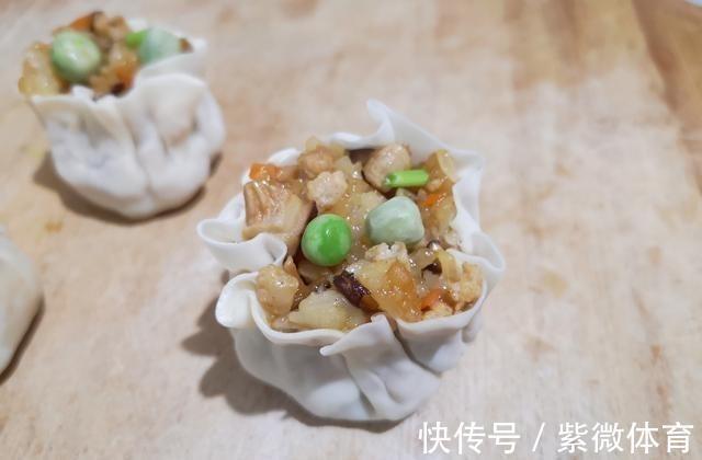 美食|早餐店常见的美食,在家简单十分钟蒸一蒸,好吃不上火。