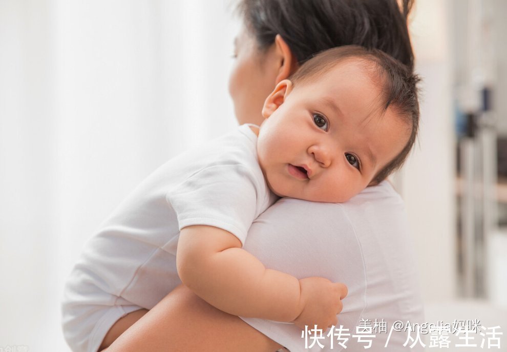 陪伴|婴儿谁带就跟谁亲?孩子建立依赖感也有“黄金期”,错过很难弥补