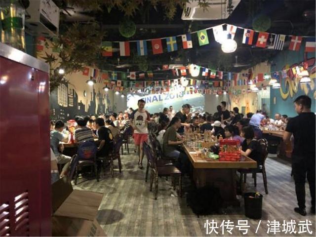 自助餐|曾经开满大街的38元酱大骨为何接连关店