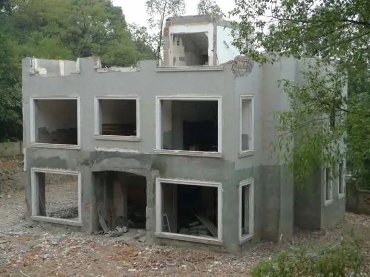 别墅|2万多人围观!一套380万起拍的别墅,竟是断壁残垣?