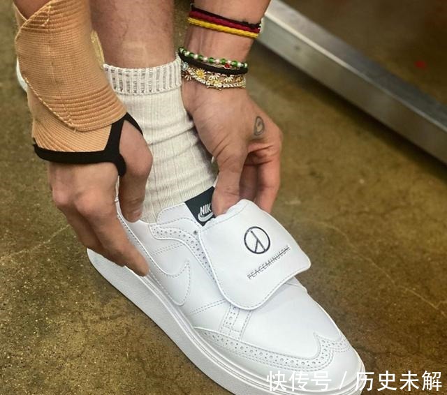 狗哥 阿迪签名鞋首发“棉花糖”配色,耐克阿迪也开始抄袭国产品牌了!
