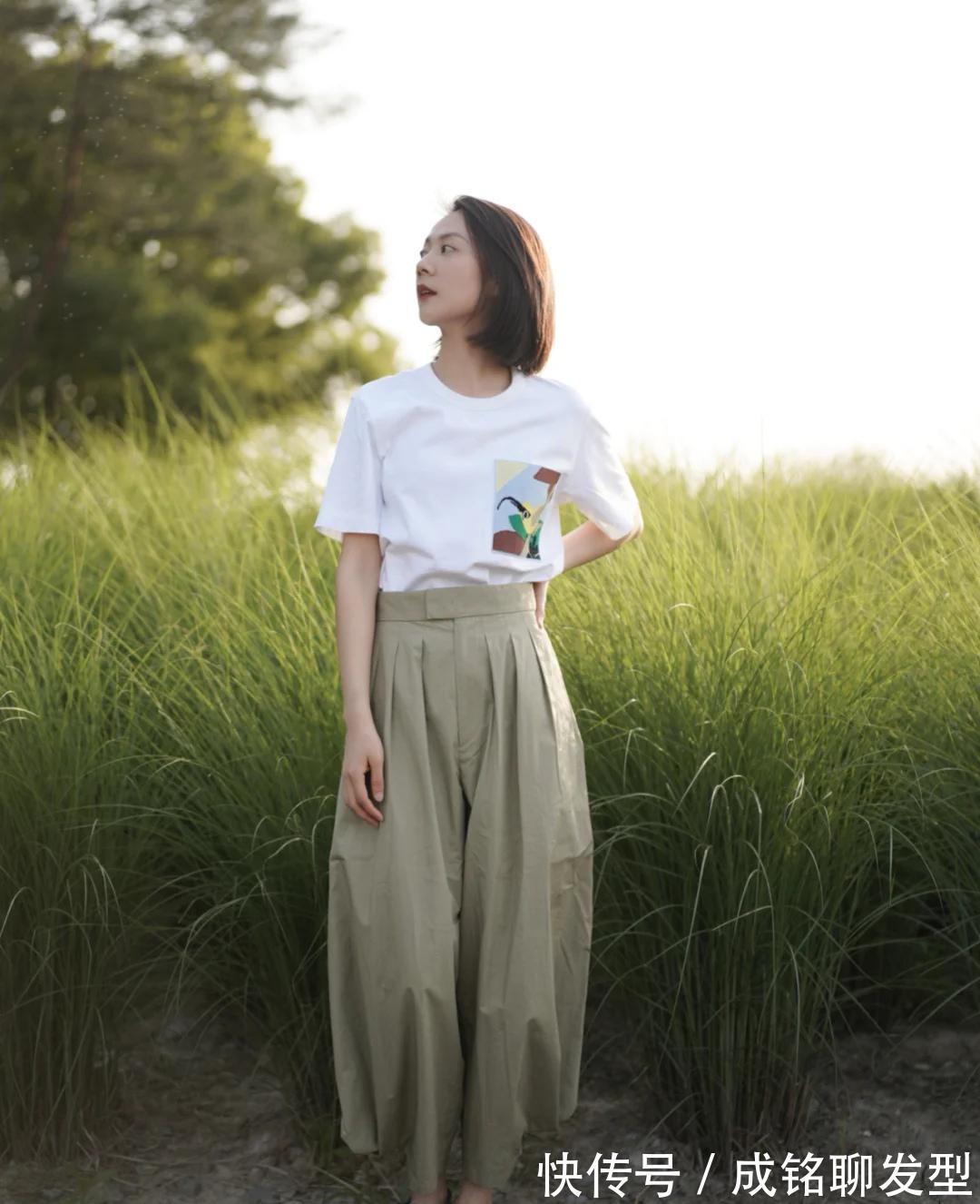 宽松|今夏流行“奶奶风”穿搭,清新随意又百搭的单品,减龄又显气质