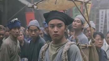 美人|才女出上联征婚:“王不出头谁做主”,才子对出下联抱得美人归