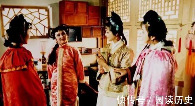 贾母$撕开虚伪的面纱就会发现,薛宝琴这明艳的姑娘,在京都受尽羞辱