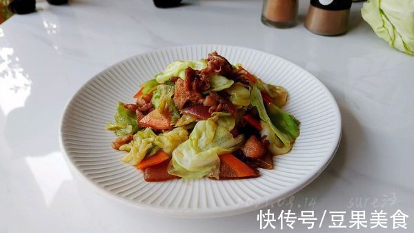 五香酱肉圆白菜|好吃到模糊的五香酱肉圆白菜，怎么都吃不够