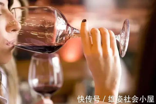 常吃|5种食物是肝脏的“净化器”，常吃或能帮助肝脏排毒，预防脂肪肝