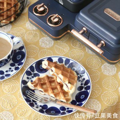 面团|#我为奥运出食力#发酵版紫米华夫饼