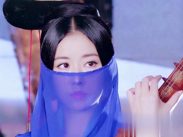 历史|历史上名字相同的两个美人,一位兴国安邦,一位却成了亡国妖妇!