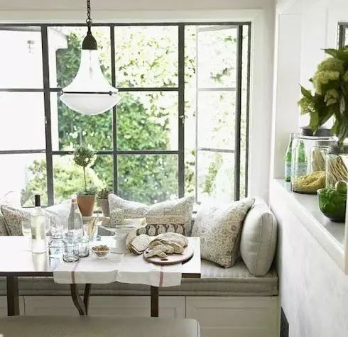 家里的窗户用它擦一擦，光亮如新，再也不沾灰！