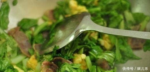 估计|晚餐面条最好吃做法,估计一半人不知道,赶紧学做