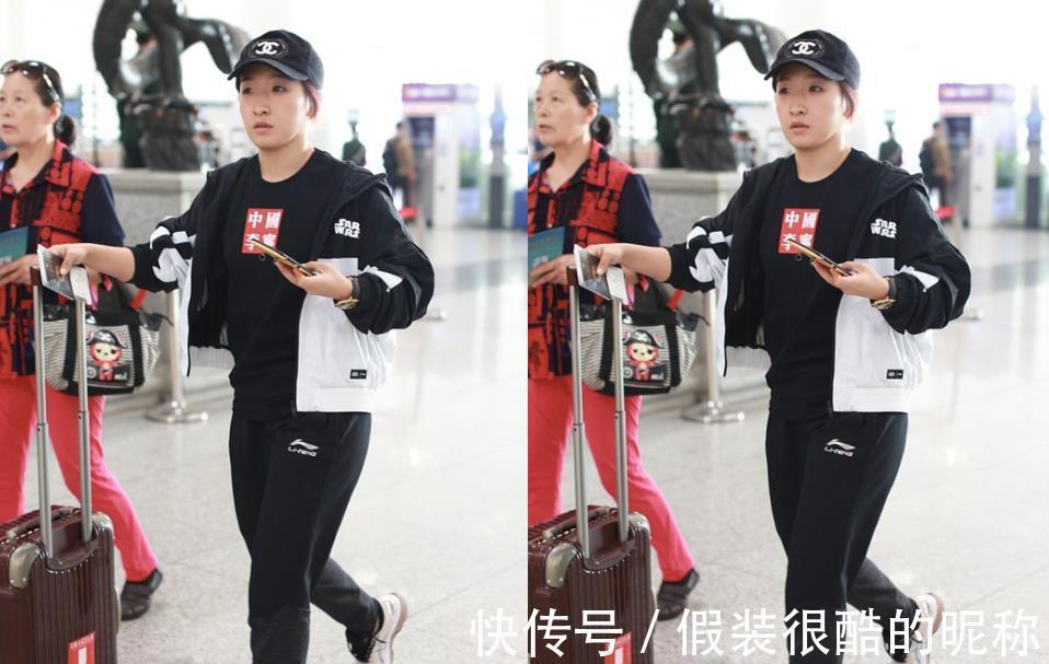 面料|没得金牌的刘诗雯脱下队服也可爱,休闲造型太舒适,低马尾显元气