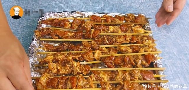 秘制羊肉串做法,老刘轻易不外传的腌制秘方,学会都能摆摊了