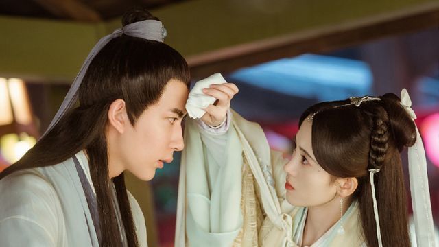 花间集|春风一线踏莎来,吹老光阴留不住,老街原创诗词《玉楼春》6首