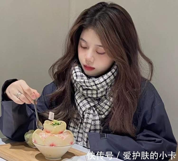 小姐姐|多一条围巾,竟然可以这么吸睛