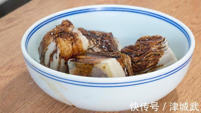 秋冬交替，最该吃这蒸菜，鲜嫩营养好吃不贵，不燥不热顺利过寒冬