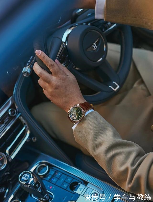 gt3 合作即将结束,宾利与百年灵推出腕表收官之作!