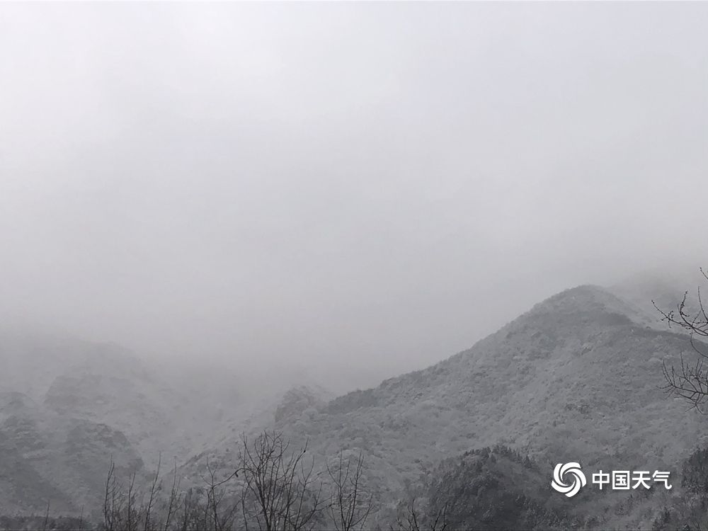 溶洞|朦胧美！雪后北京群山云雾缭绕 宛如世外桃源