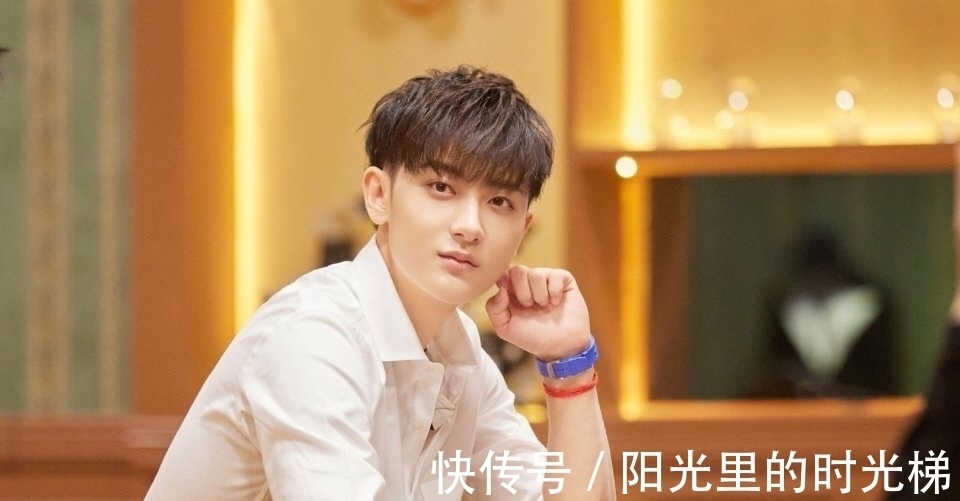 黄子韬宣布退出《中国潮音》,原因档期调整冲突