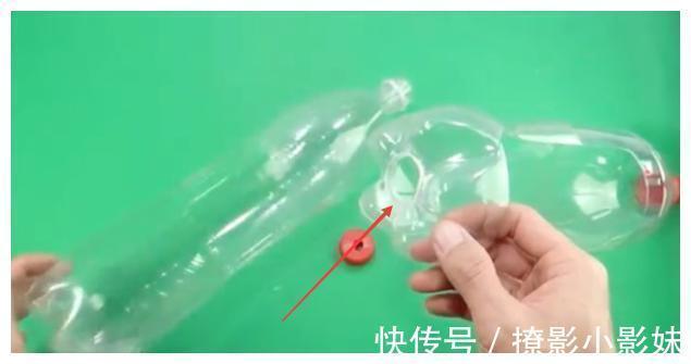 花草|别人不要的饮料瓶,被他改成五颜六色花盆,过程引近450万人围观