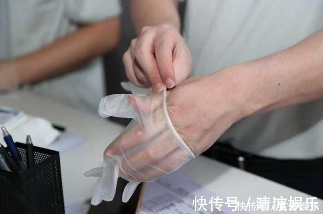 温度计|孩子误吞水银,婆婆不慌不忙,不料她下一个行为,连医生都称赞