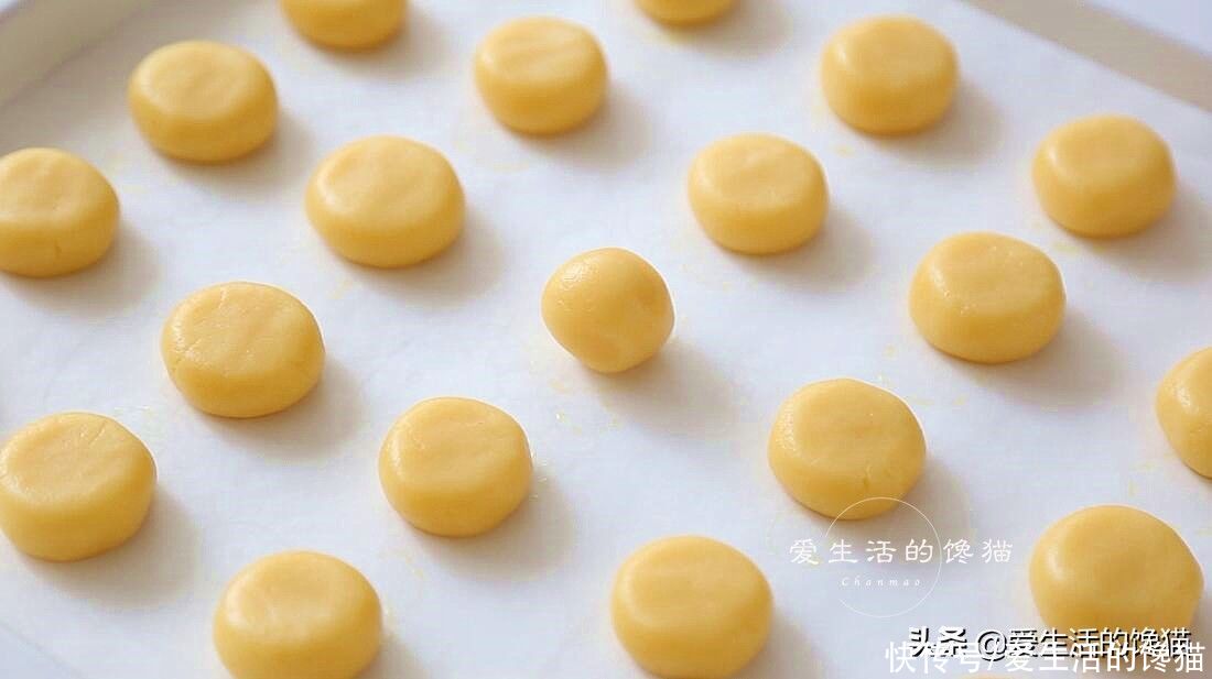黄油|治愈系下午茶：杏仁奶酥，一口一个，香酥掉渣，吃了还想吃