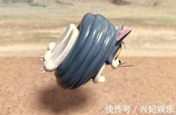 汤姆猫|史上最强手办汤姆猫有一千种理由让你相信,猫是液体动物,怕了