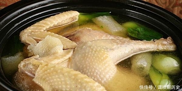 好喝|外婆80多岁,说炖鸡汤不能直接炖!多做一件事,肉嫩汤鲜,好喝