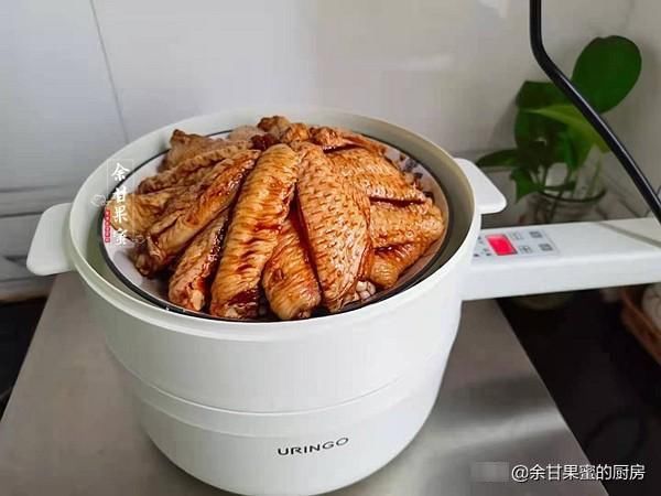 腌制|立秋后常做这道菜，食材加粉腌制，同玉米蒸熟上桌，鲜美不上火