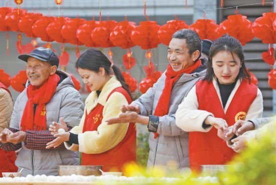 元宵节！吃汤圆、猜灯谜、参加社区比赛 广安人这样闹元宵！