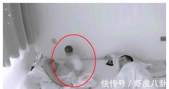 爸妈|8个月宝宝半夜被饿醒,随后做出的行为,让爸妈感到欣慰